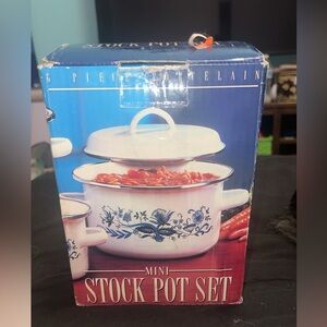 Vintage Indonesian Stock Pot set of three